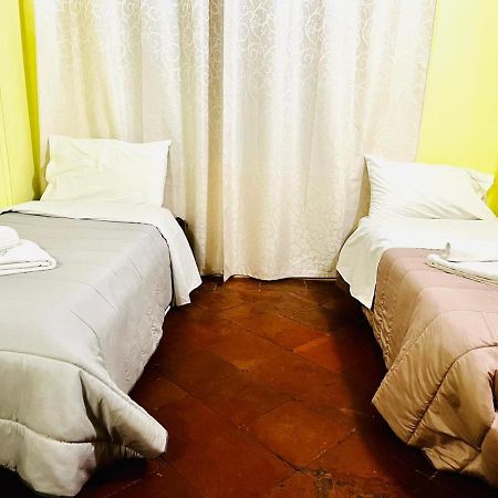 Holiday Rome Guesthouse Ngoại thất bức ảnh