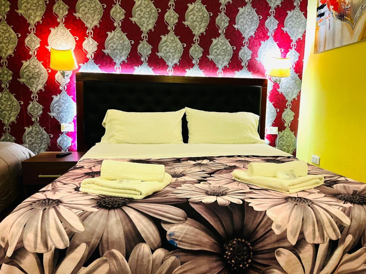 Holiday Rome Guesthouse Ngoại thất bức ảnh