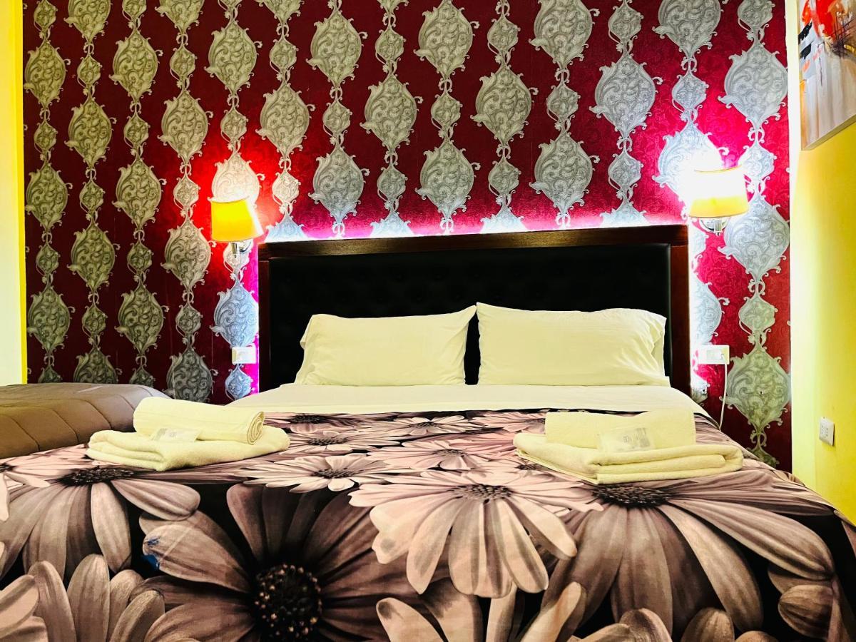 Holiday Rome Guesthouse Ngoại thất bức ảnh