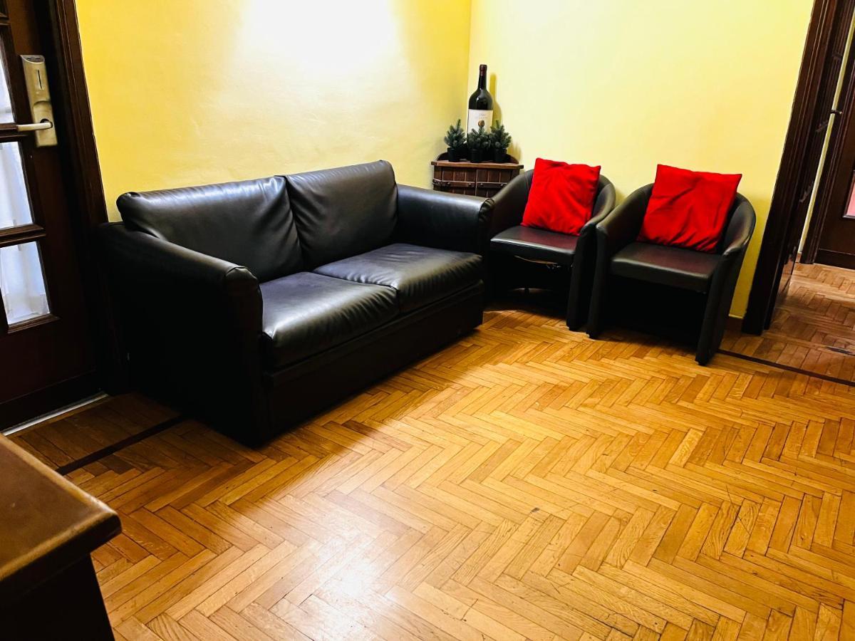 Holiday Rome Guesthouse Ngoại thất bức ảnh