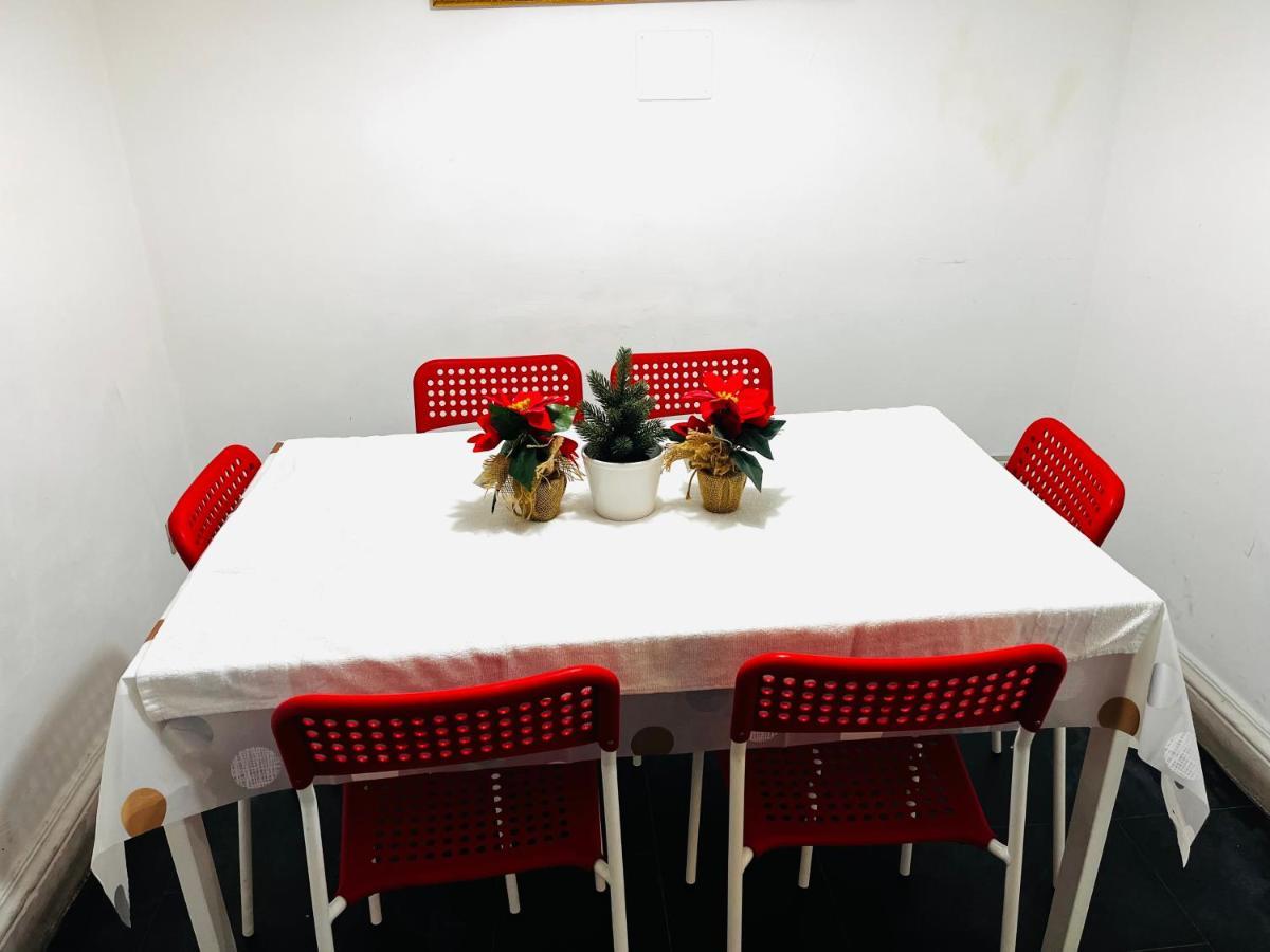 Holiday Rome Guesthouse Ngoại thất bức ảnh