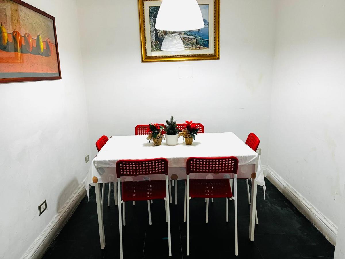 Holiday Rome Guesthouse Ngoại thất bức ảnh