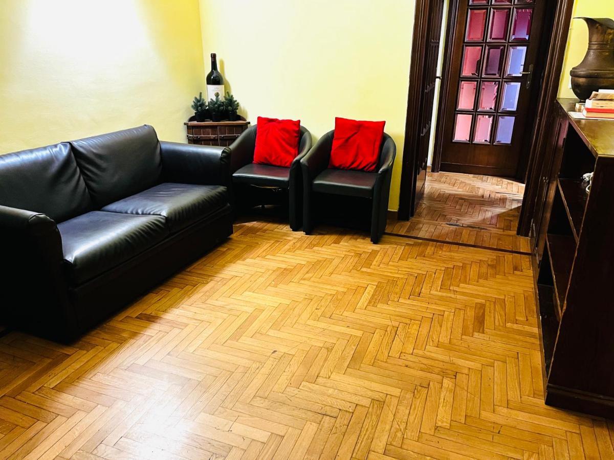 Holiday Rome Guesthouse Ngoại thất bức ảnh