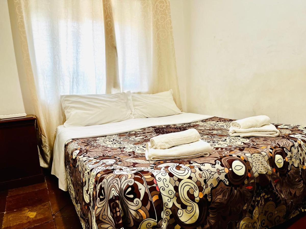 Holiday Rome Guesthouse Ngoại thất bức ảnh