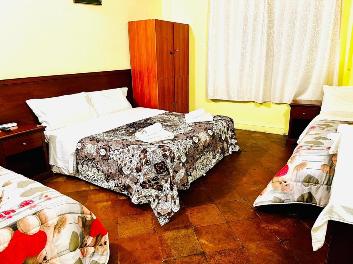 Holiday Rome Guesthouse Ngoại thất bức ảnh